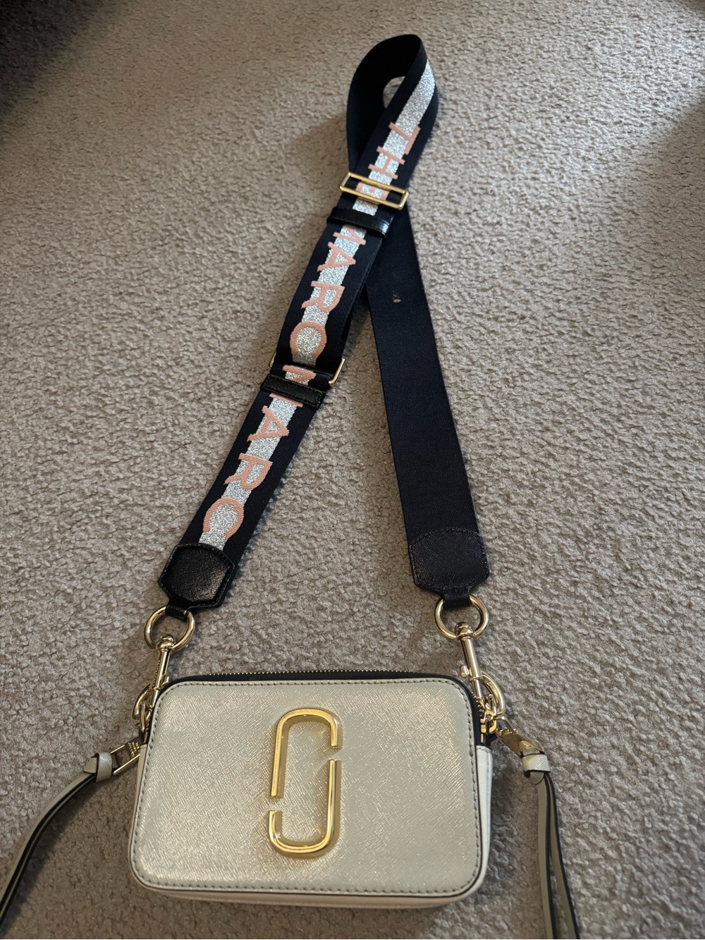 Marc Jacobs Snapshot Cream Crossbody Camera Bag with Black Logo Strap